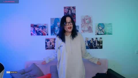 Snapshot of hugomin chatting on March 11, 2:32 am HugoMin online show from March 11, 2:32 am