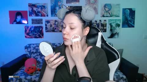 Snapshot of hugomin chatting on September 22, 1:18 am HugoMin online show from September 22, 1:18 am