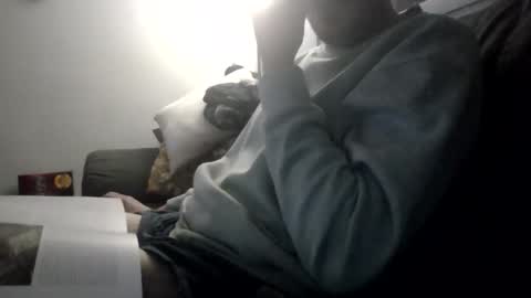 huguit026 online show from February 18, 2:07 am