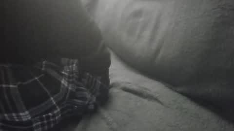 huguit026 online show from March 8, 12:30 am