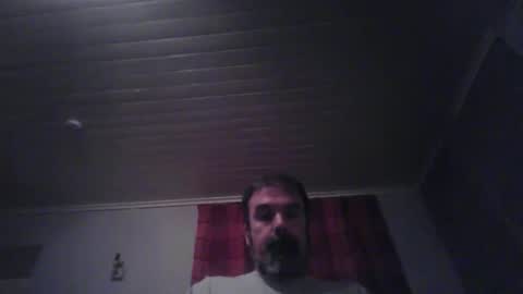 Snapshot of hula_hoops chatting on December 14, 10:47 pm hula_hoops online show from December 14, 10:47 pm