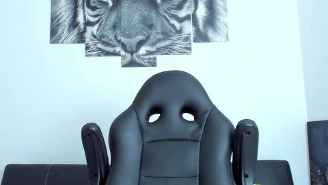 Eli online show from October 1, 11:33 pm