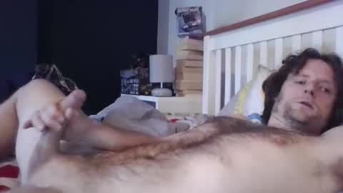 humdinger5775 online show from April 20, 9:23 am