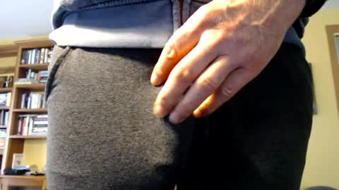 Big uncut cock dripping online show from July 26, 6:59 pm
