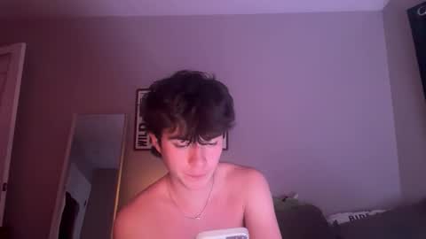 Snapshot of hungc0llegejock chatting on October 25, 3:14 am hungc0llegejock online show from October 25, 3:14 am