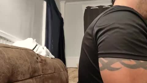 hungitalian40 online show from September 19, 6:48 am