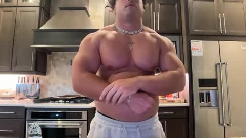 Snapshot of hungkingg22 chatting on May 10, 4:34 pm hungkingg22 online show from May 10, 4:34 pm