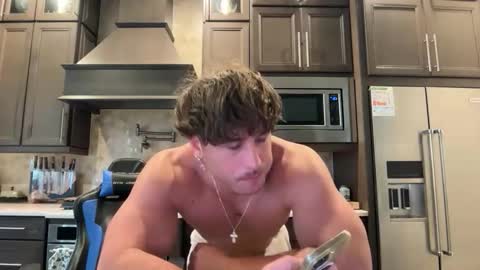 Snapshot of hungkingg22 chatting on May 14, 4:36 pm hungkingg22 online show from May 14, 4:36 pm