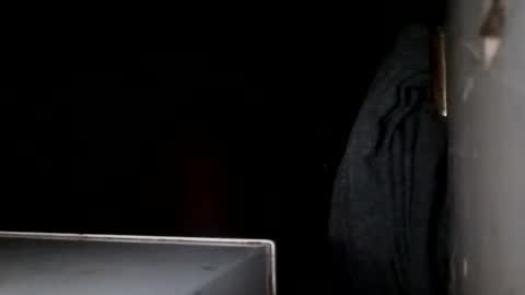 Snapshot of hunglee54 chatting on March 15, 7:14 am hunglee54 online show from March 15, 7:14 am