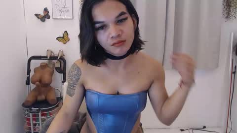 Snapshot of hungry_cock22 chatting on September 28, 10:37 pm zackie online show from September 28, 10:37 pm