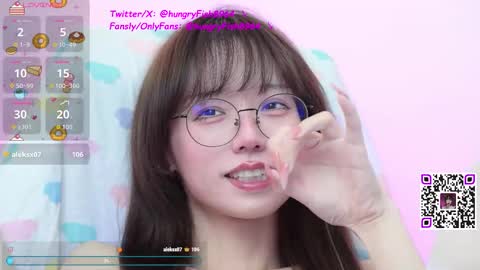  Crocodile  hungryFish8964 online show from November 27, 3:36 pm