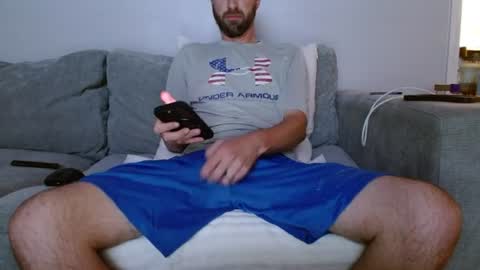 Snapshot of hungslim8inch chatting on June 10, 1:50 am King Hungslim online show from June 10, 1:50 am