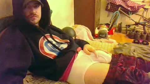 Snapshot of hungsubbb chatting on October 6, 3:26 am Boi online show from October 6, 3:26 am