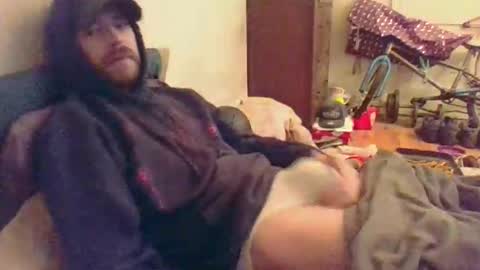 Snapshot of hungsubbb chatting on November 29, 3:09 am Boi online show from November 29, 3:09 am