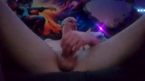 Hungwell138 online show from April 2, 7:17 am