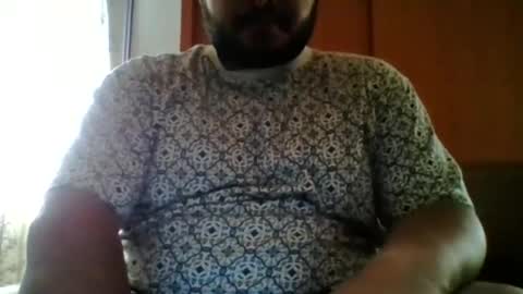 Snapshot of hunkchubby chatting on June 29, 10:37 am chubbyBubby online show from June 29, 10:37 am