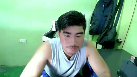 Snapshot of hunkfireman chatting on May 15, 10:50 pm ADAM online show from May 15, 10:50 pm
