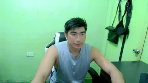 Snapshot of hunkfireman chatting on June 12, 12:42 am ADAM online show from June 12, 12:42 am