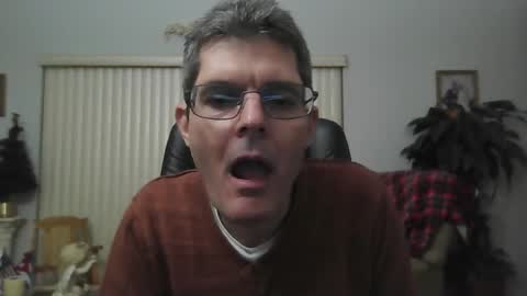 hunkmasclefad458 online show from December 2, 6:52 am