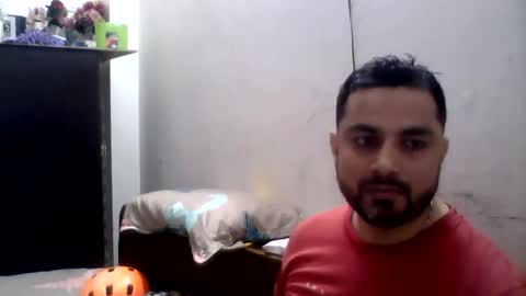 hunkster102 online show from April 18, 4:11 pm