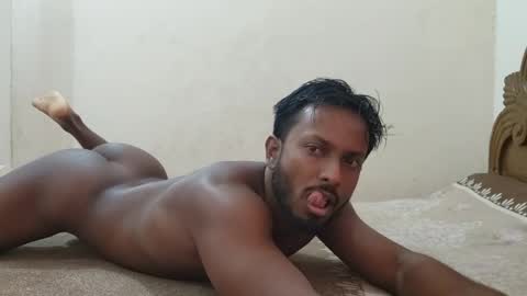 Snapshot of hunky_ariyaan chatting on April 9, 7:36 am Hunky Ariyaan online show from April 9, 7:36 am