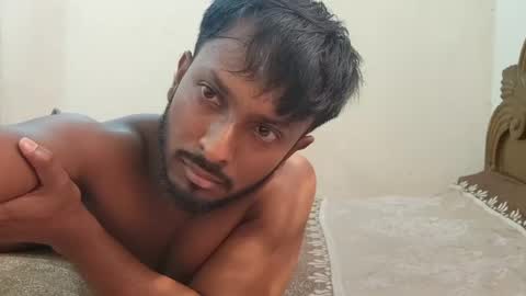 Snapshot of hunky_ariyaan chatting on April 17, 9:01 am Hunky Ariyaan online show from April 17, 9:01 am