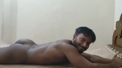 Snapshot of hunky_ariyaan chatting on April 22, 1:45 pm Hunky Ariyaan online show from April 22, 1:45 pm