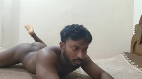 Snapshot of hunky_ariyaan chatting on April 25, 7:33 pm Hunky Ariyaan online show from April 25, 7:33 pm