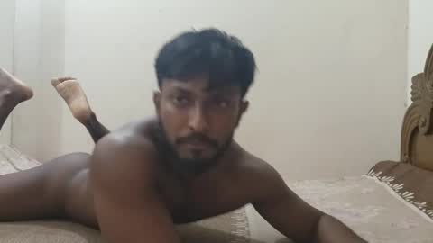 Snapshot of hunky_ariyaan chatting on April 26, 1:53 pm Hunky Ariyaan online show from April 26, 1:53 pm