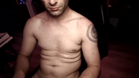 Snapshot of hunkybatestud chatting on July 12, 12:34 am Mark Gauss online show from July 12, 12:34 am