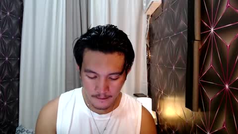 hunkylloyd online show from January 29, 11:41 am