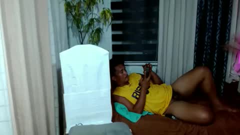 hunkylloyd online show from October 17, 5:54 am