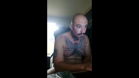 hunterluke1995 online show from February 14, 7:27 am