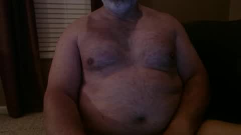 Snapshot of huntermark1 chatting on January 27, 11:33 pm huntermark1 online show from January 27, 11:33 pm