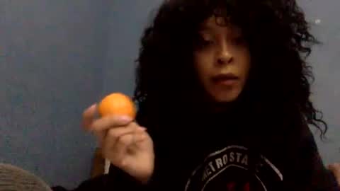 Snapshot of hunyybunz chatting on February 1, 4:46 am Goddess Hunyy online show from February 1, 4:46 am