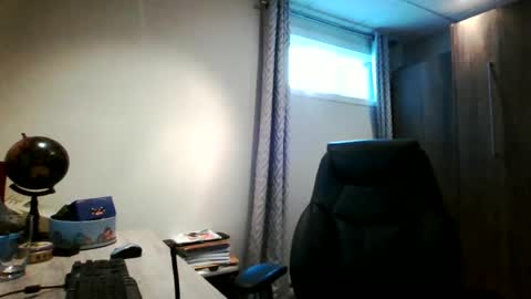 hurley7890 online show from January 10, 3:27 pm