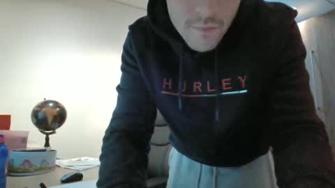 hurley7890 online show from January 28, 4:52 pm