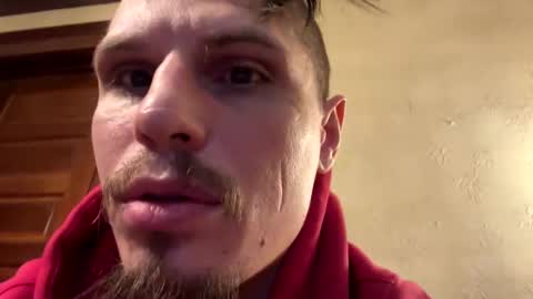 Snapshot of husbandandwife2011 chatting on February 21, 2:50 am husbandandwife2011 online show from February 21, 2:50 am