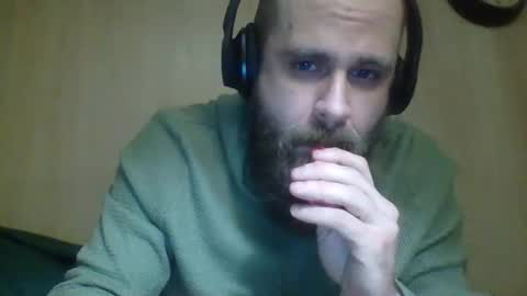 huskygengar22 online show from September 29, 4:50 am