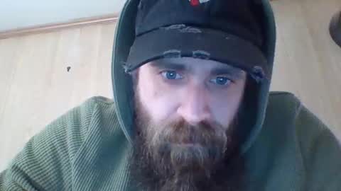 huskygengar22 online show from March 20, 7:30 pm