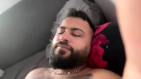 Snapshot of hut6969 chatting on October 27, 9:46 am hut6969 online show from October 27, 9:46 am