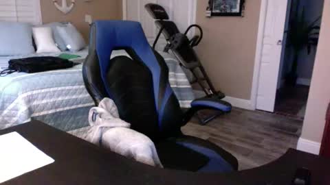 hvacstud4 online show from January 15, 1:48 pm