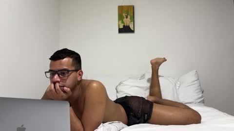 hvm20 online show from November 19, 5:18 am