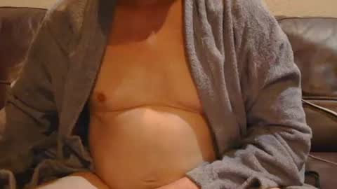 Snapshot of hypatia007_has_issues chatting on January 8, 8:16 am hypatia007_has_issues online show from January 8, 8:16 am