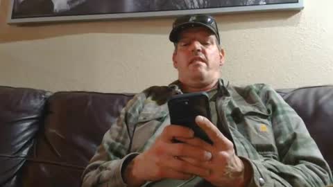 Snapshot of hypatia007_has_issues chatting on January 12, 5:12 am hypatia007_has_issues online show from January 12, 5:12 am