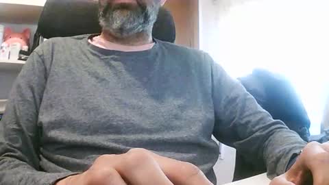 Hyperpau online show from April 20, 6:16 am