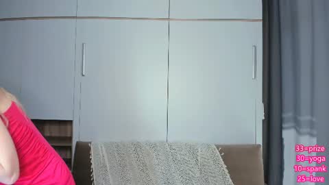 Snapshot of hypnoootic chatting on June 10, 1:43 pm Jenny online show from June 10, 1:43 pm