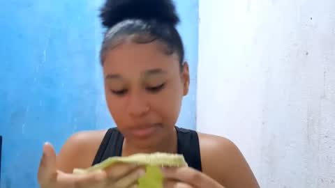 hyunmuther online show from March 12, 12:11 pm