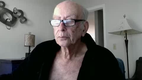 Snapshot of i12cuu12c2 chatting on September 28, 12:21 pm i12cuu12c2 online show from September 28, 12:21 pm