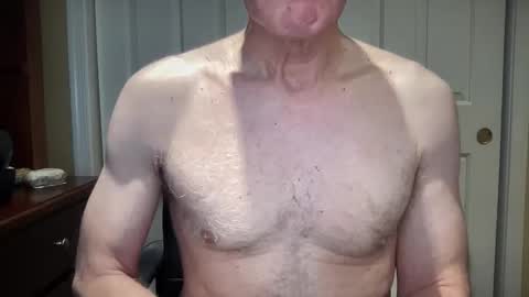 Snapshot of i8bgcq chatting on December 2, 7:16 pm The Talented Mr. DILFy online show from December 2, 7:16 pm